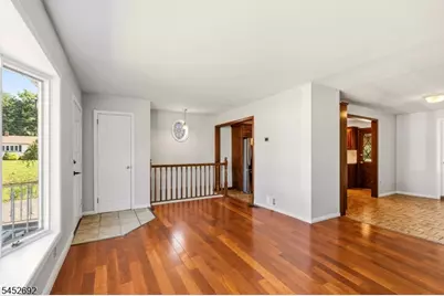 25 Corsi Rd, Bloomfield, NJ 07003 - Photo 5