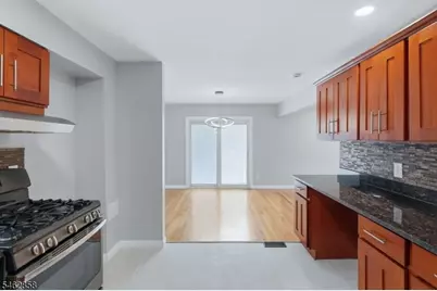 88 6th St, Clifton, NJ 07011 - Photo 19