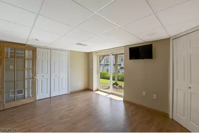 370 Summerhill Dr, Parsippany, NJ 07950 - Photo 23