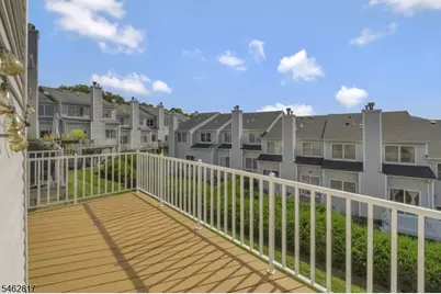 370 Summerhill Dr, Parsippany, NJ 07950 - Photo 19