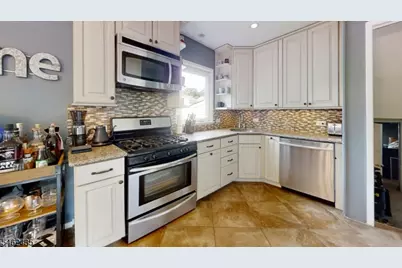 30 Pembrook Dr, Kenilworth, NJ 07033 - Photo 7