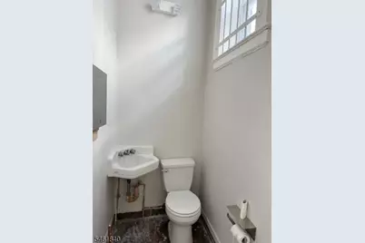 199 Franklin Ave, Nutley, NJ 07110 - Photo 9