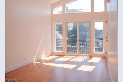 83 Stuyvesant Ave, Newark, NJ 07106 - Photo 9