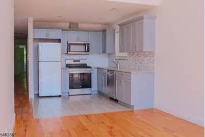 83 Stuyvesant Ave, Newark, NJ 07106 - Photo 5