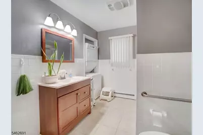 564 Passaic Ave, Kenilworth, NJ 07033 - Photo 11
