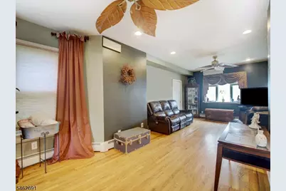 564 Passaic Ave, Kenilworth, NJ 07033 - Photo 9