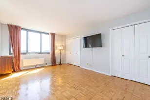 344 Prospect Ave, Hackensack, NJ 07601 - Photo 15