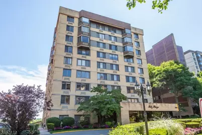 344 Prospect Ave, Hackensack, NJ 07601 - Photo 1