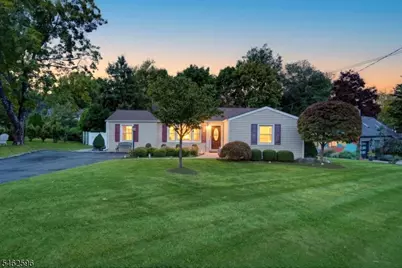 48 Florence Ave, Denville, NJ 07834 - Photo 15