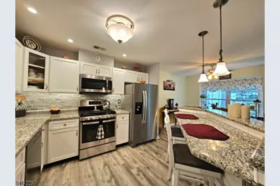 508 Swift Dr, Holland Township, NJ 08848 - Photo 9