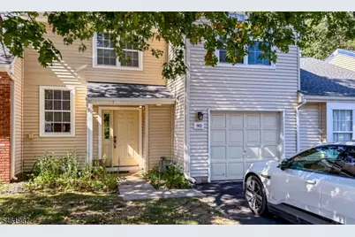 90 Stonehedge Ct, Franklin Township, NJ 08873 - Photo 1