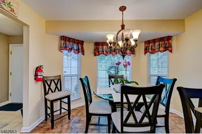 275 Morning Glory Ct, Readington, NJ 08889 - Photo 5