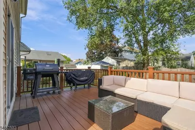 129 S 20th Ave, Manville, NJ 08835 - Photo 9