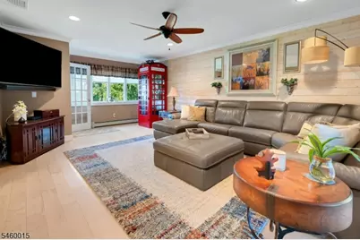 1 Fleetwood Ave, Fairfield, NJ 07004 - Photo 11