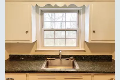 299 Concord Ave #2, Union Township, NJ 07083 - Photo 9