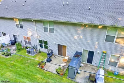 26 Beechmont Ter, Hardyston Township, NJ 07419 - Photo 13