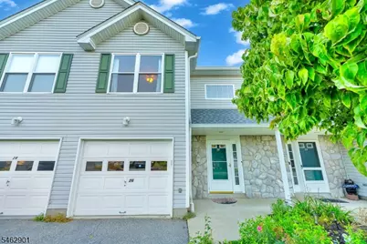 26 Beechmont Ter, Hardyston Township, NJ 07419 - Photo 3