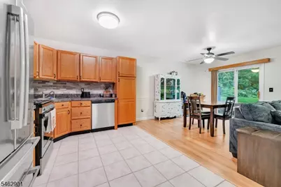 26 Beechmont Ter, Hardyston Township, NJ 07419 - Photo 23