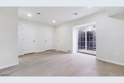 63 N 7th St #1, Newark, NJ 07107 - Photo 5