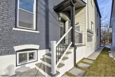 135 Forest St #2R, Montclair, NJ 07042 - Photo 3