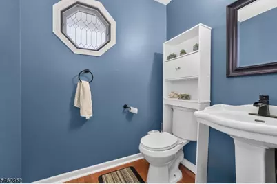29 Olive Ct, Raritan Township, NJ 08822 - Photo 3
