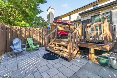 29 Olive Ct, Raritan Township, NJ 08822 - Photo 13
