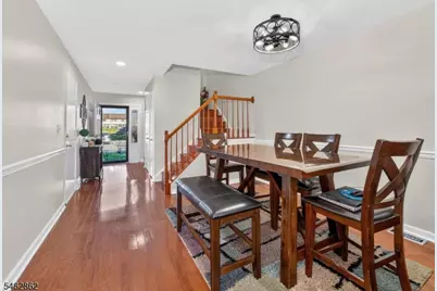 29 Olive Ct, Raritan Township, NJ 08822 - Photo 5