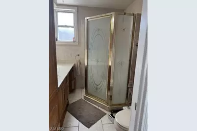 1307 Summit Ave, Union City, NJ 07087 - Photo 9