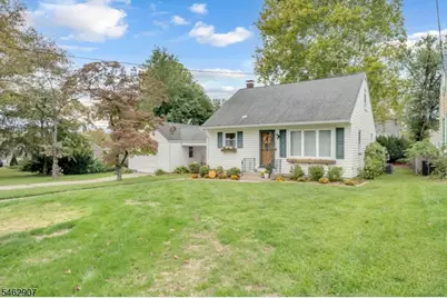 141 Liberty Blvd, Pohatcong Township, NJ 08865 - Photo 3