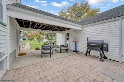 141 Liberty Blvd, Pohatcong Township, NJ 08865 - Photo 5
