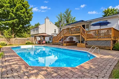 73 Centerton Dr, Parsippany, NJ 07054 - Photo 25
