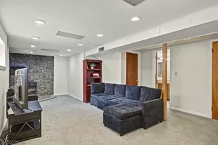 73 Centerton Dr, Parsippany, NJ 07054 - Photo 19