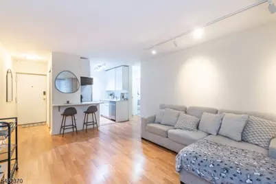 245 Anderson St #1A, Hackensack, NJ 07601 - Photo 3