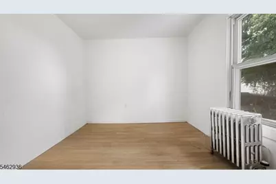 265 S 18th St, Newark, NJ 07103 - Photo 9