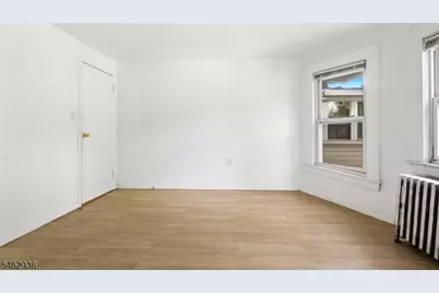 265 S 18th St, Newark, NJ 07103 - Photo 7
