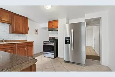 265 S 18th St, Newark, NJ 07103 - Photo 15