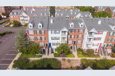 37 Vaughan Dr, Newark, NJ 07103 - Photo 5
