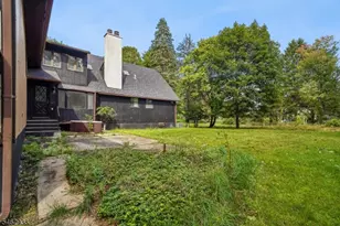 2 Twinbrooks Trail, Chester, NJ 07930 - Photo 7