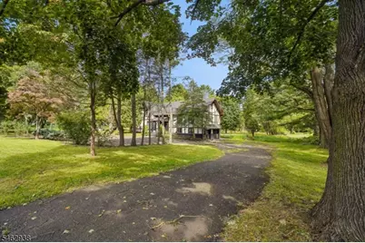 2 Twin Brooks Trail, Chester, NJ 07930 - Photo 5