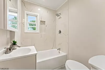 116 E Webster Ave, Roselle Park, NJ 07204 - Photo 35