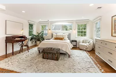 9 Garthwaite Ter, Maplewood, NJ 07040 - Photo 21