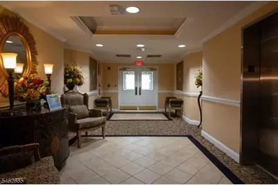 2202 Avery Ct, Franklin Township, NJ 08873 - Photo 3