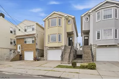 28 Davis St, Harrison, NJ 07029 - Photo 1