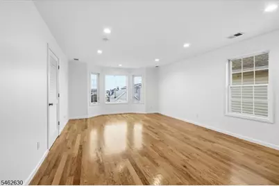 28 Davis St, Harrison, NJ 07029 - Photo 19