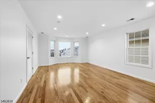 28 Davis St, Harrison, NJ 07029 - Photo 19