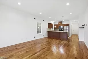 28 Davis St, Harrison, NJ 07029 - Photo 3