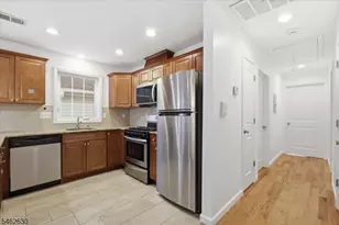 28 Davis St, Harrison, NJ 07029 - Photo 23