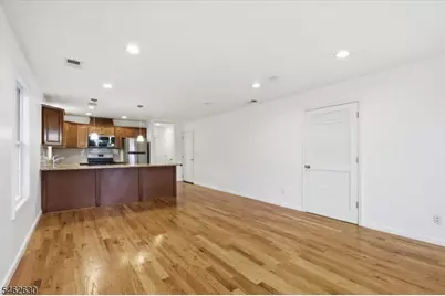 28 Davis St, Harrison, NJ 07029 - Photo 21