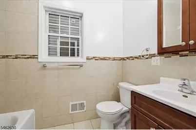 28 Davis St, Harrison, NJ 07029 - Photo 15