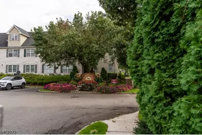 207 Cambridge Ct, Clifton, NJ 07014 - Photo 31